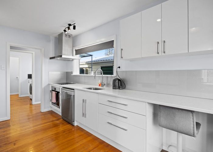  at 72 Dunedin Street, Redwood, Christchurch City, Canterbury