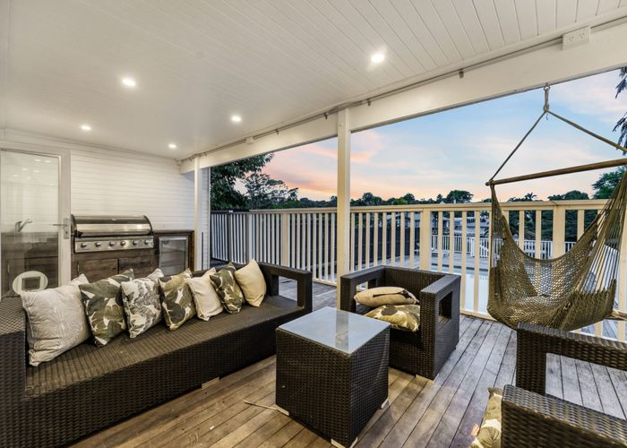  at 14 MacPherson Street, Meadowbank, Auckland