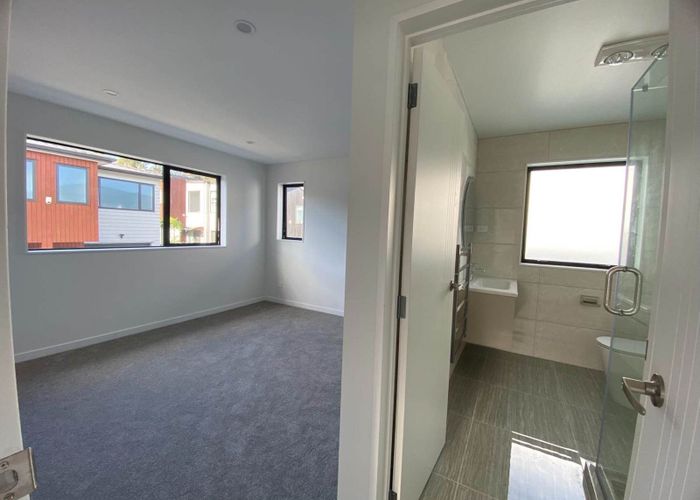  at 10C Pax Avenue, Forrest Hill, North Shore City, Auckland