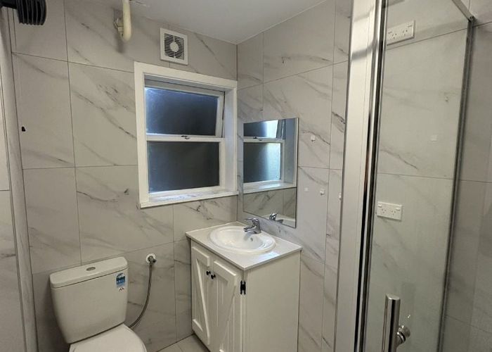  at 25 Ellice Road, Totara Vale, North Shore City, Auckland