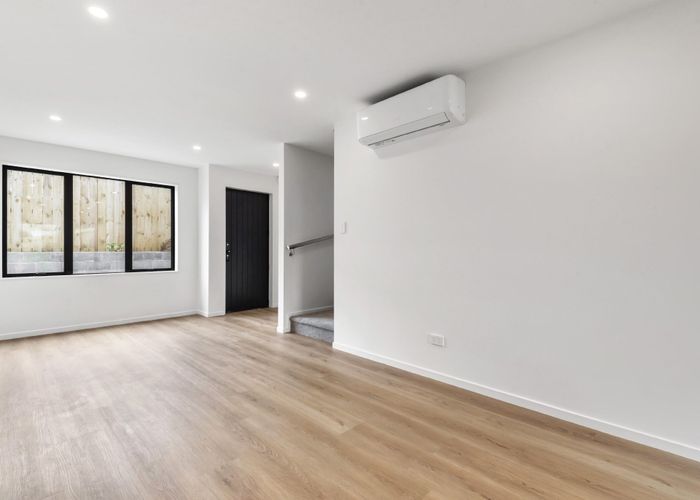  at Lot 5/94 Godley Road, Green Bay, Waitakere City, Auckland