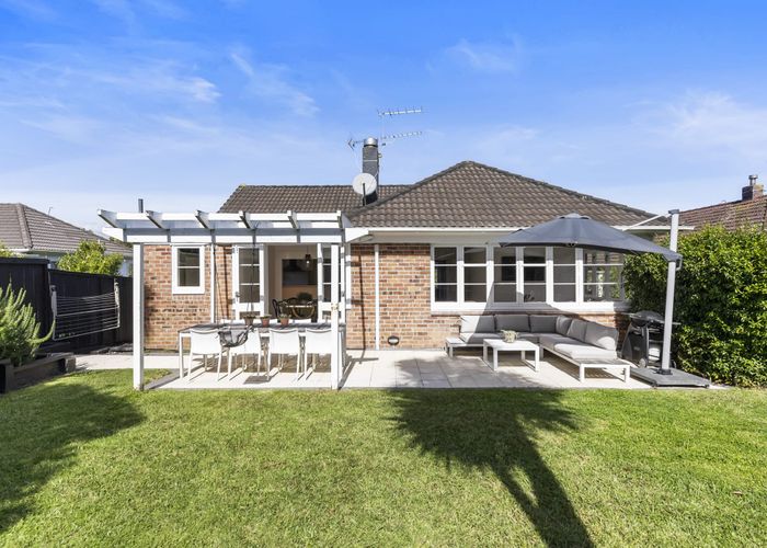  at 22 Harapaki Road, Meadowbank, Auckland
