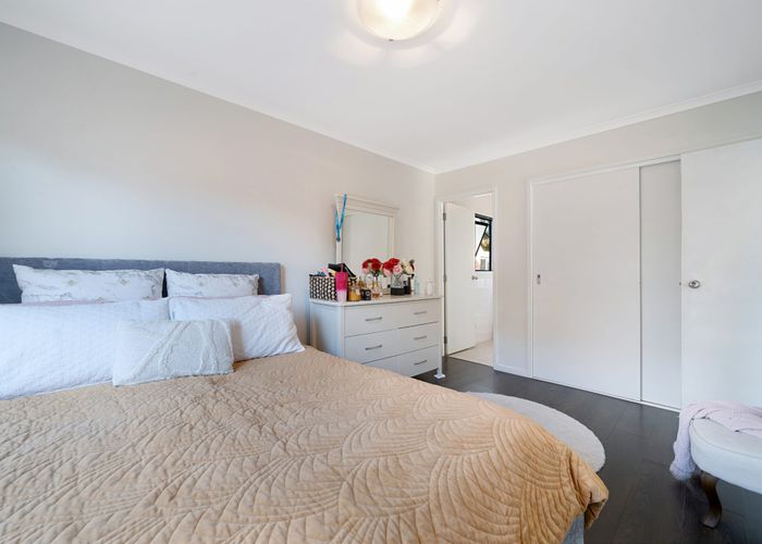  at 120/172 Mcleod Road, Te Atatu South, Auckland