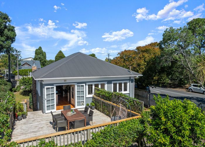  at 43 Harlston Road, Mount Albert, Auckland