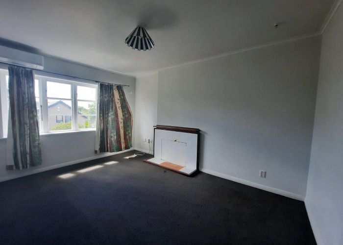  at 31 Hanlon Crescent, Narrow Neck, North Shore City, Auckland