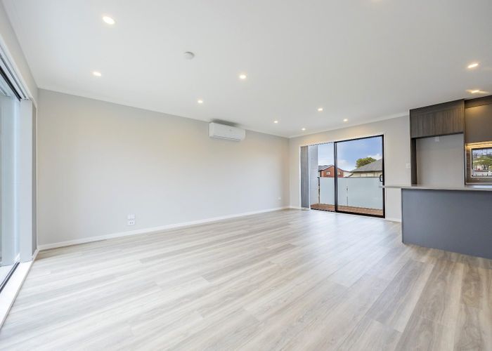  at 4/84 Kings Road, Panmure, Auckland City, Auckland