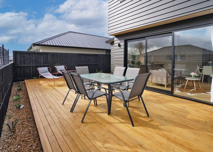  at 2/36 Maanihi Drive, Rototuna North, Hamilton