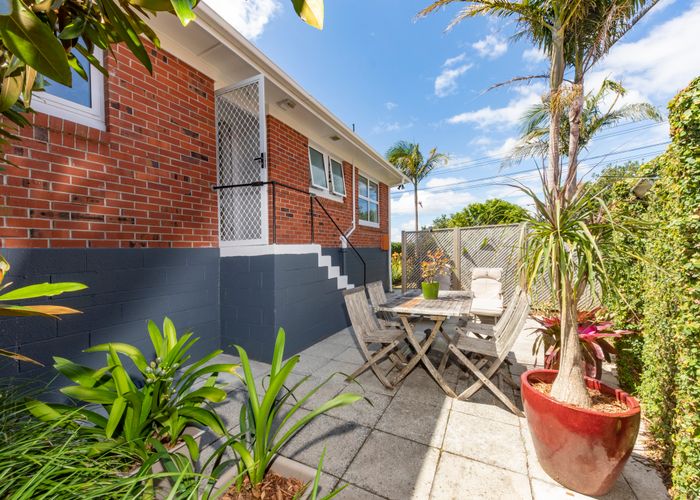  at 1/38 Trafalgar Street, Onehunga, Auckland