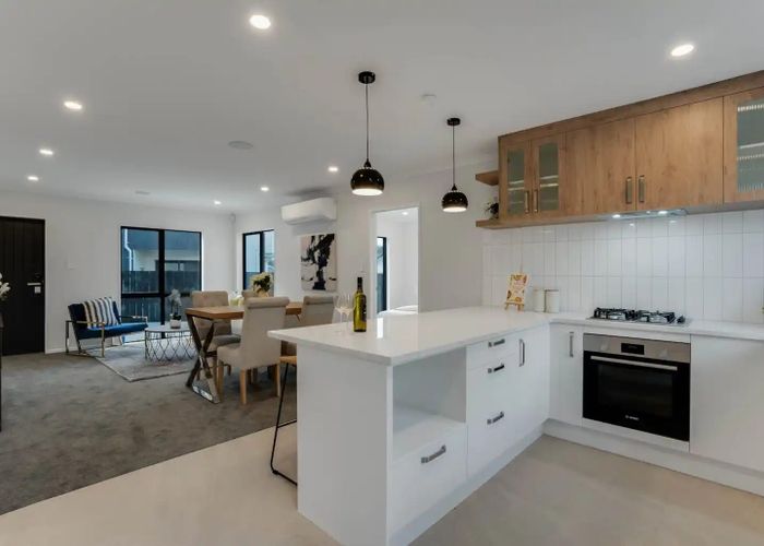  at 6C Becker Drive, Weymouth, Manukau City, Auckland