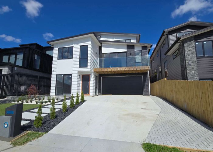  at 14 Grand Ridge Avenue, Flat Bush, Manukau City, Auckland