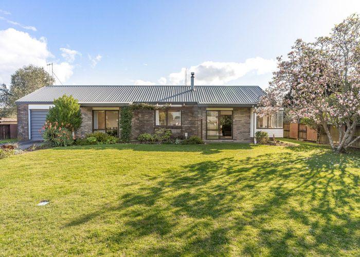  at 16 Kane Road, Papamoa Beach, Papamoa