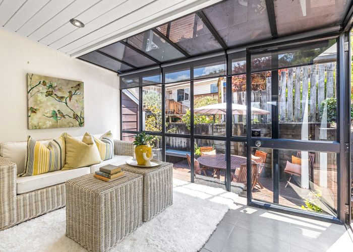  at 9 Pallister Drive, Hillsborough, Auckland
