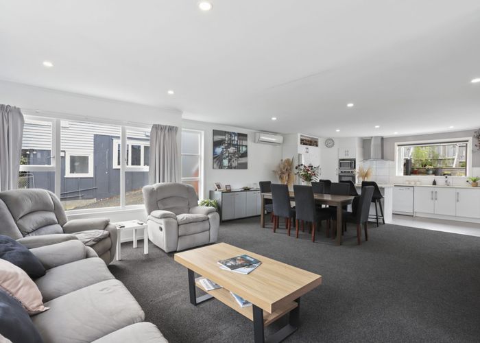  at 7 Norman Road, Titirangi, Auckland