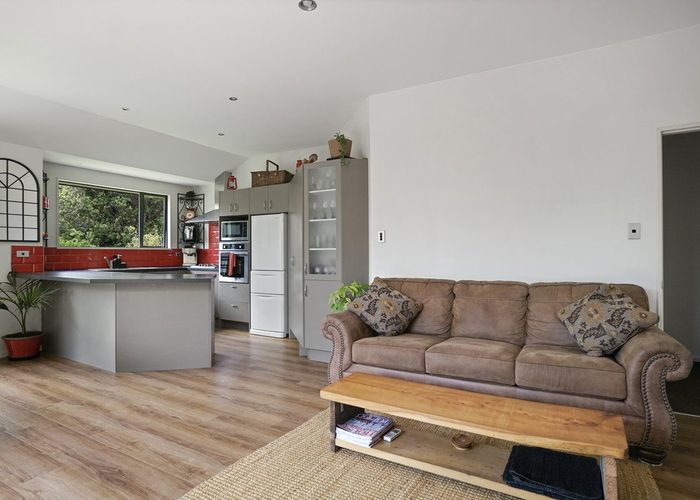  at 865A Ferry Road, Woolston, Christchurch