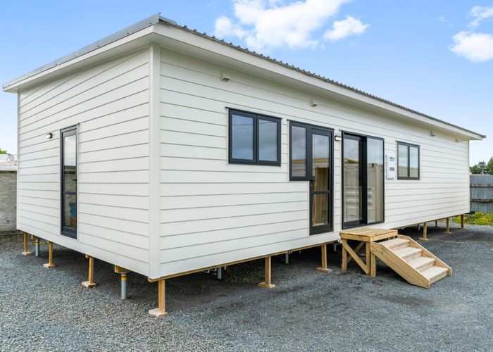  at Paeroa, Hauraki, Waikato
