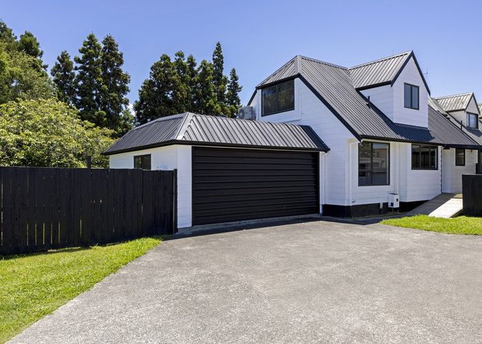  at 21A Rimmington Drive, Hamilton Lake, Hamilton
