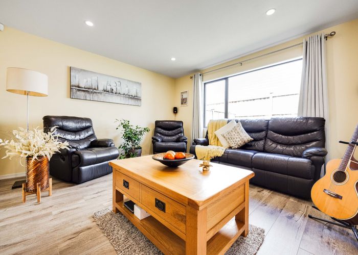  at 12 Toia Lane, Millwater, Rodney, Auckland