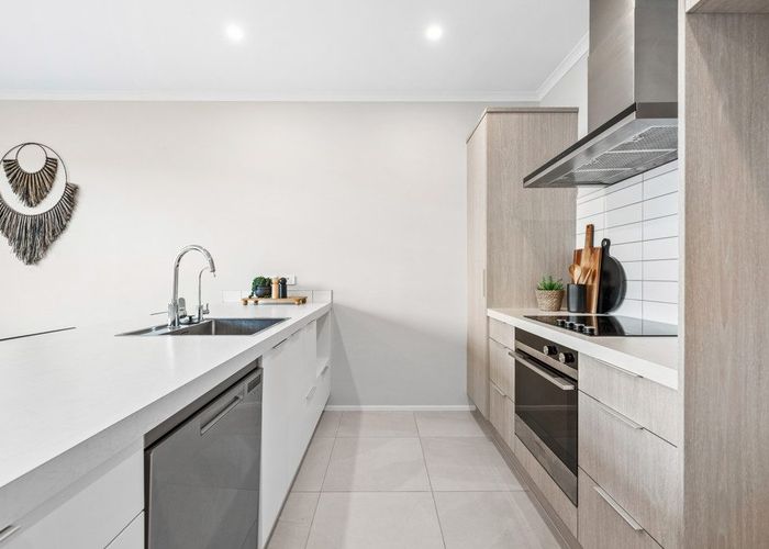  at 3/2 Rangitamiro Place, Hobsonville, Waitakere City, Auckland