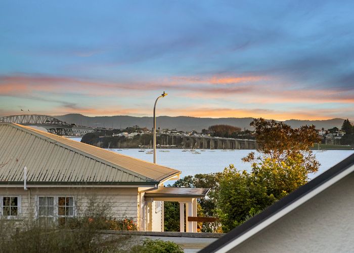  at 3/3 Bayswater Avenue, Bayswater, North Shore City, Auckland