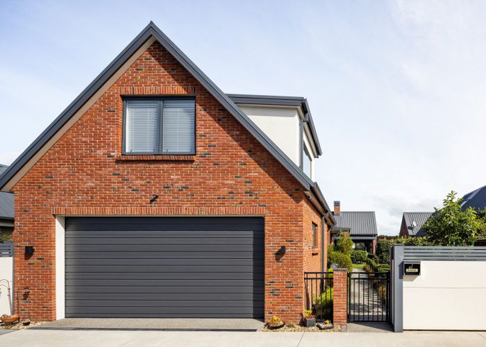  at 41 Pengover Avenue, Leamington, Cambridge