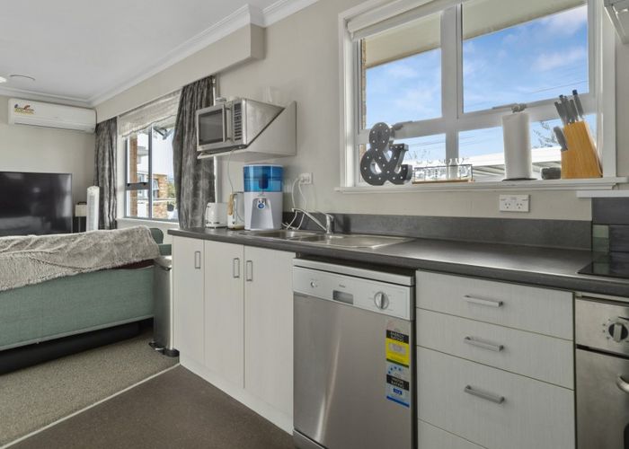  at 2/128 Sixteenth Avenue, Tauranga South, Tauranga