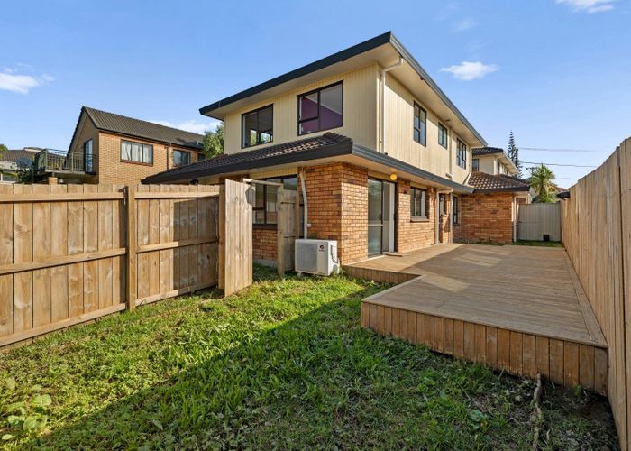  at 2/284 Richardson Road, Mount Roskill, Auckland City, Auckland