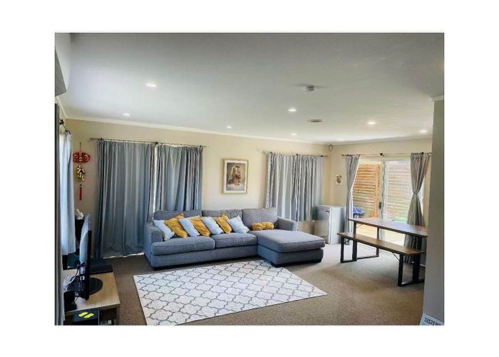  at 53 Barbados Drive, Unsworth Heights, North Shore City, Auckland