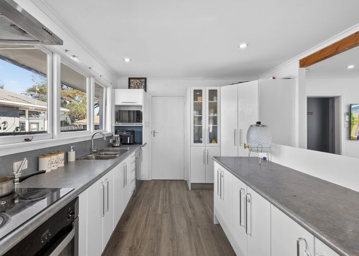  at 84 Bickerton Street, Wainoni, Christchurch City, Canterbury