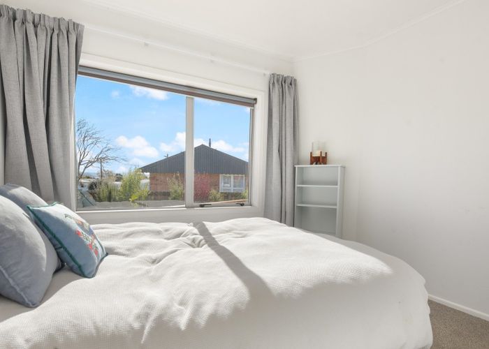  at 8 Elliott Crescent, Owhata, Rotorua, Bay Of Plenty