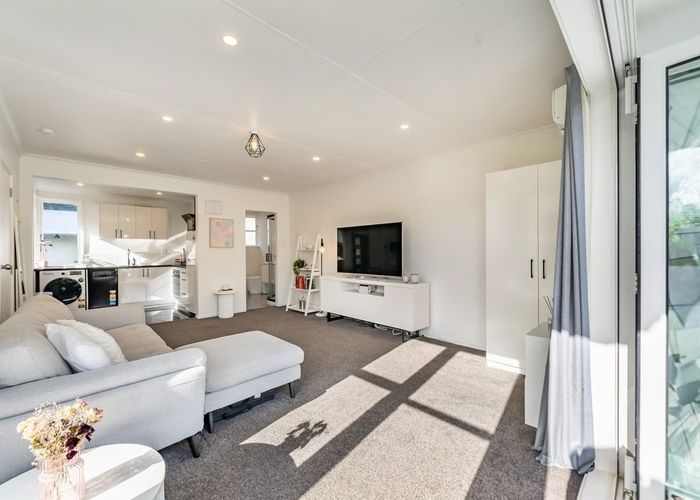  at 5/17 Kowhai Street, Naenae, Lower Hutt, Wellington