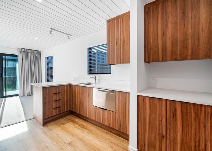  at 8D Champion Street, Edgeware, Christchurch City, Canterbury