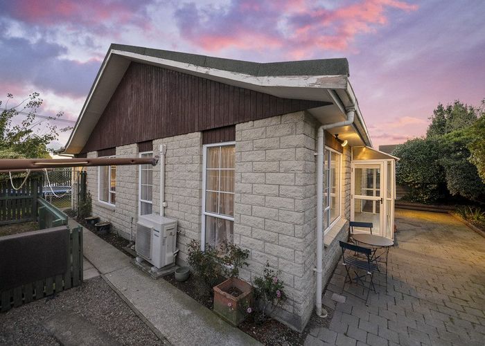  at 2/12 Lagan Street, Belfast, Christchurch City, Canterbury