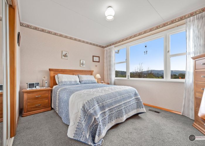  at 37 Dalton Grove, Stokes Valley, Lower Hutt