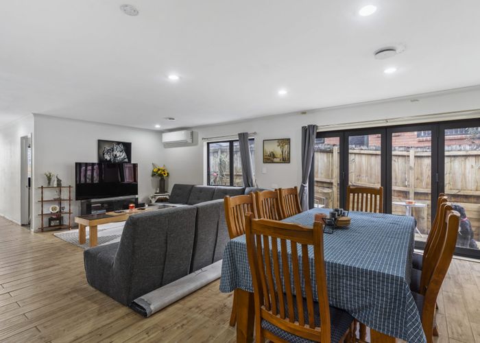  at 14 Richard Halse Drive, Manurewa, Auckland