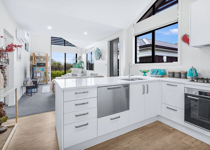  at 3/81 Storey Avenue, Forest Lake, Hamilton