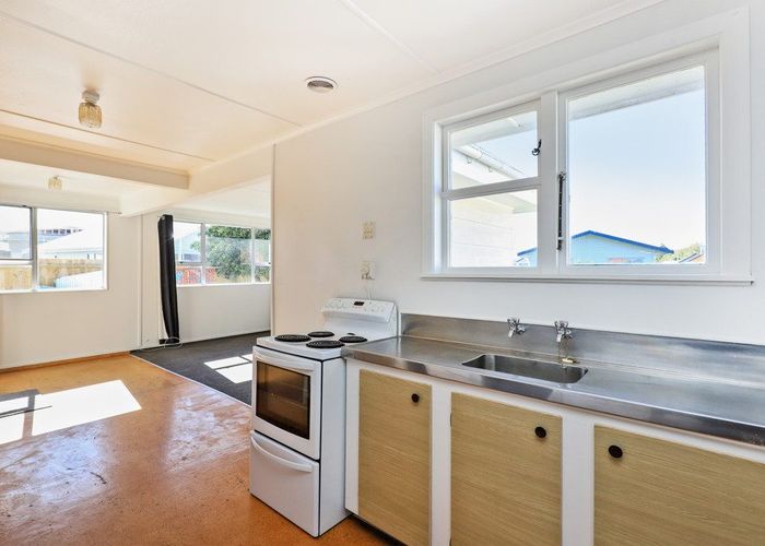  at 1203 Beatty Place, Mayfair, Hastings