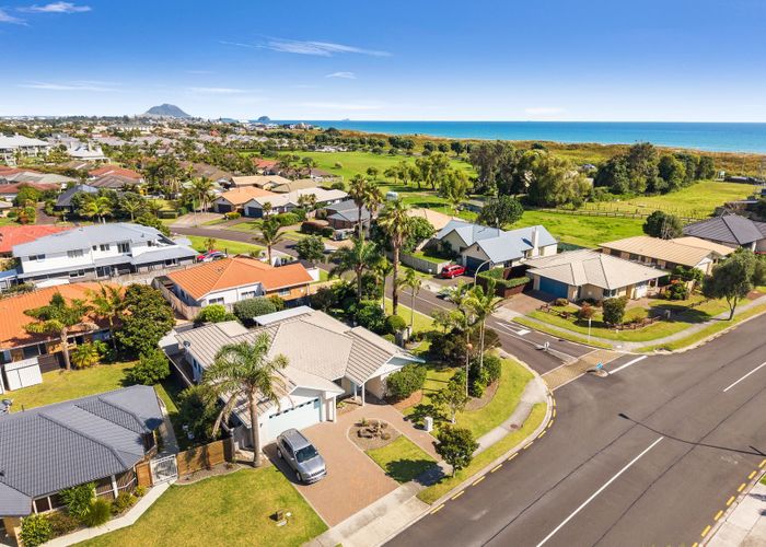  at 12 Sandhurst Drive, Papamoa, Tauranga, Bay Of Plenty