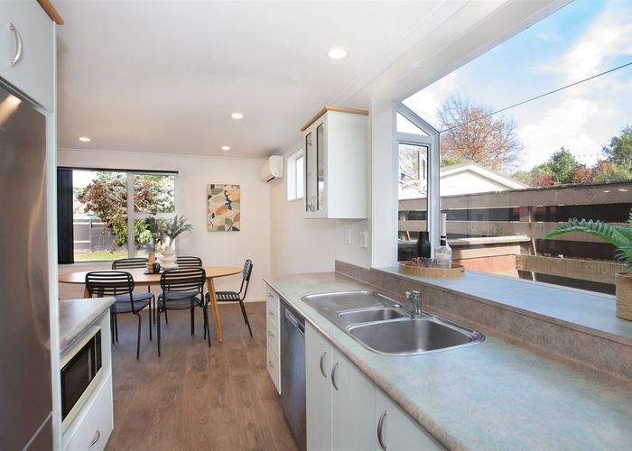 at 12 Winston Ave, Hokowhitu, Palmerston North, Manawatu / Whanganui
