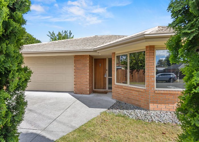  at 1 Henridge Place, Avonhead, Christchurch City, Canterbury