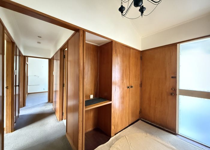  at 2/12 Entrican Avenue, Remuera, Auckland City, Auckland
