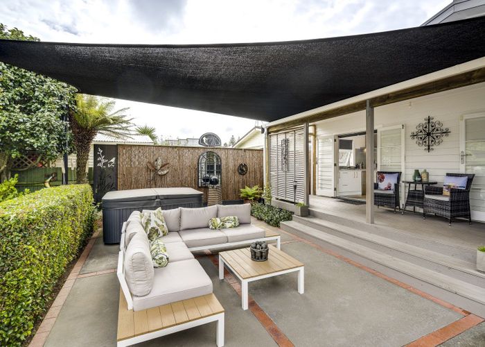  at 27 Te Awa Avenue, Te Awa, Napier