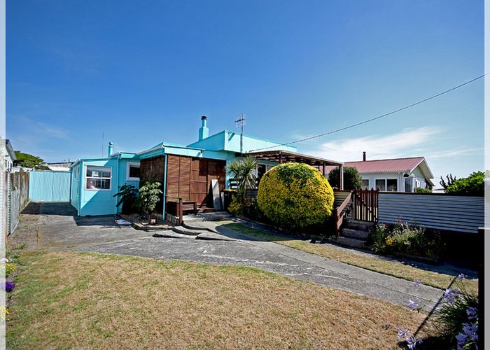  at 22 Andresen Street, Foxton Beach, Foxton