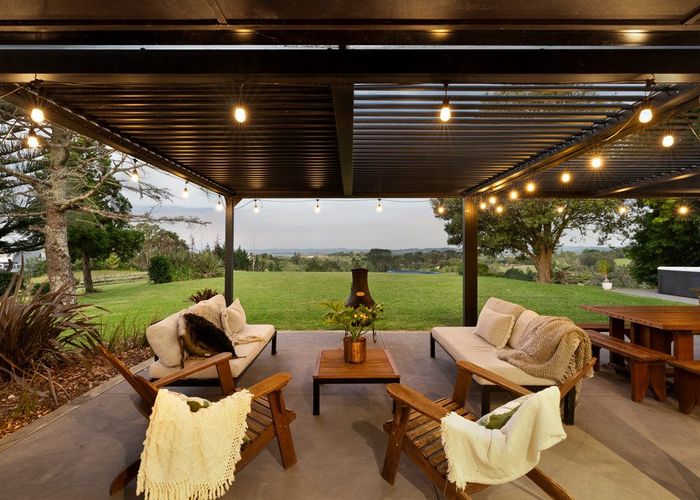  at 354 Whitford Road, Whitford, Whitford