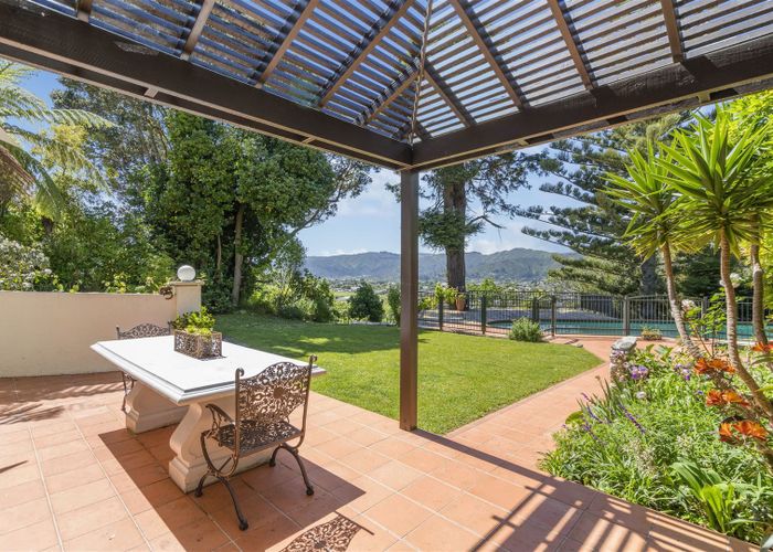  at 25 Tirohanga Road, Tirohanga, Lower Hutt