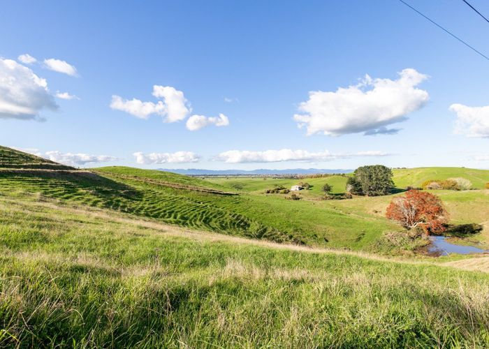  at 875 State Highway 27, Ngatea, Hauraki, Waikato