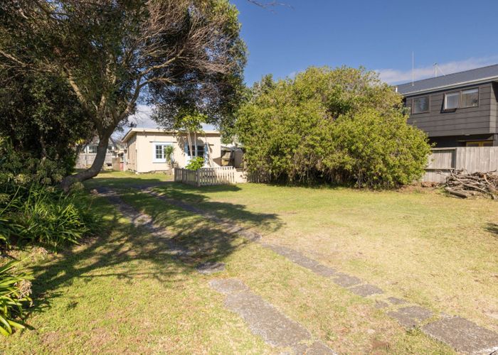  at 808 Papamoa Beach Road, Papamoa, Tauranga, Bay Of Plenty