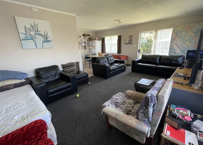 at 1/5 Solveig Place, Randwick Park, Auckland