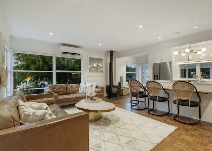  at 9 Ranch Avenue, Beach Haven, Auckland