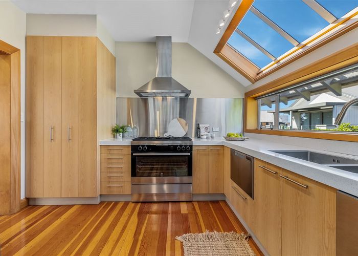  at 20 Marriner Street, Sumner, Christchurch