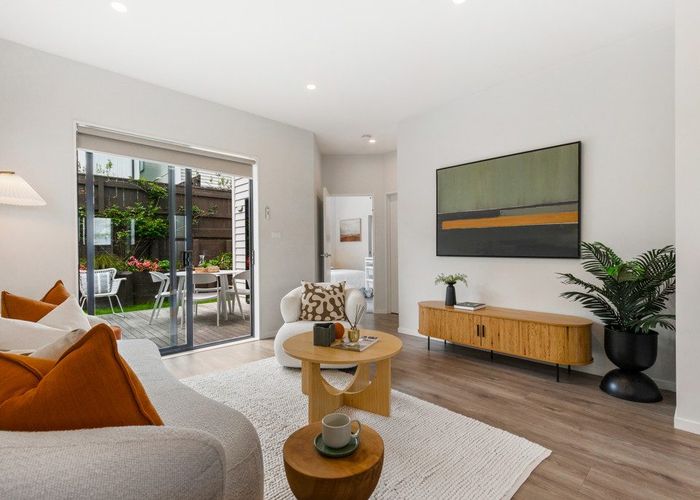  at 4C Aveline Place, Glen Innes, Auckland